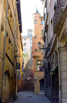 rue du vieux Lyon